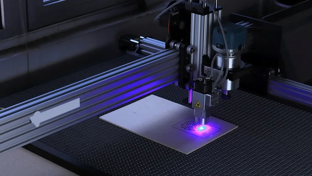 Snapmaker Ray Review: Fully Enclosed 40W Laser Engraver