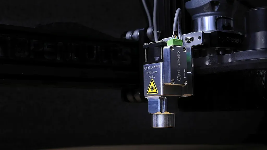 Snapmaker Ray Review: Fully Enclosed 40W Laser Engraver
